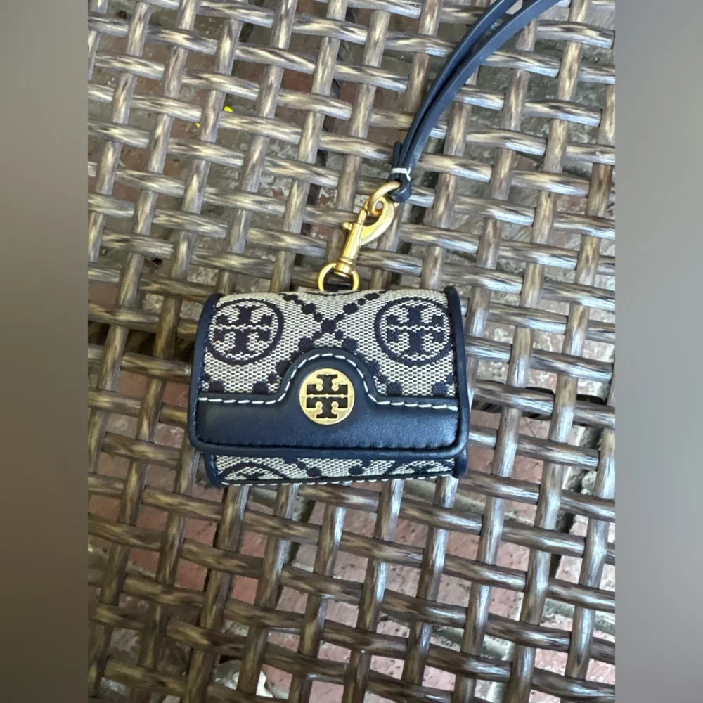 Tory Burch T Monogram Jacquard Airpods Case